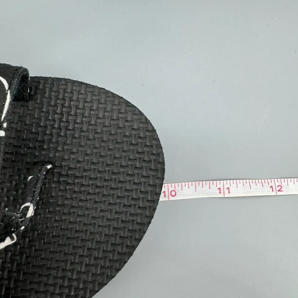 NEW Arizona Love Trekky Printed Canvas Spartiate Sandals Black/White Size 9